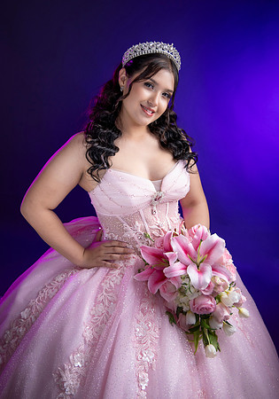 17-12-24 #12187 LAURA RDZ _CTR0254