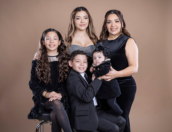 23-11-24 #12189 KARINA PEREZ_CTR0043