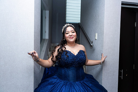 25 JUL 25 #8236 SANDRA LEAL _CTR0005