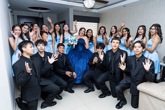 25 JUL 25 #8236 SANDRA LEAL _CTR0034