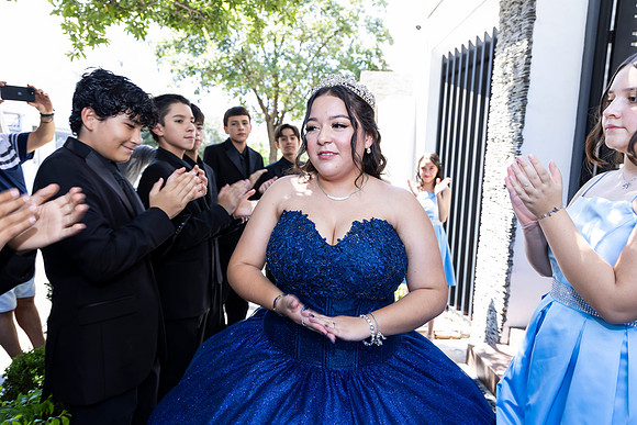 25 JUL 25 #8236 SANDRA LEAL _CTR0043