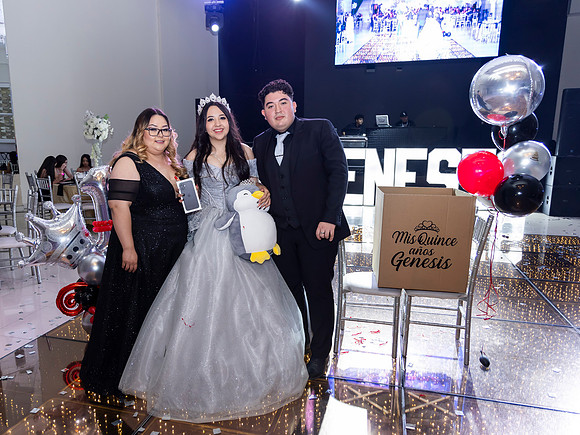 17-05-25 #8312 SOFIA LLAMAS_CTR0442