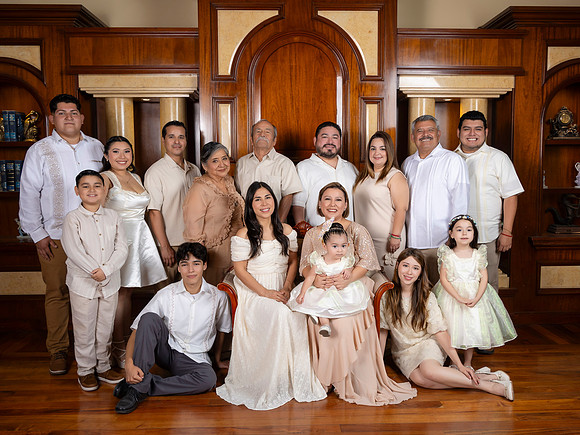 26-04-25 #12255 LOURDES HURTADO _CTR1590 30x40 ampl
