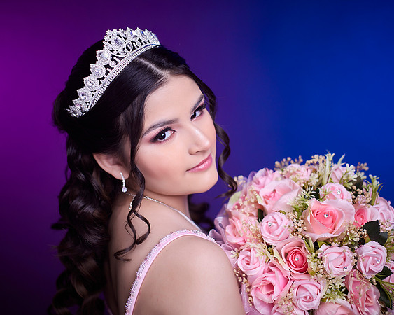 #2540 NANCY GUADALUPE CABALLERO _W8A1289