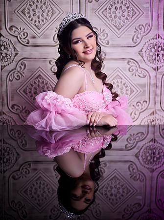 #2540 NANCY GUADALUPE CABALLERO _W8A1300