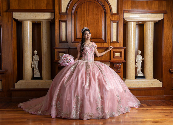 11-09-24 #8123 CLAUDIA ROBLES _CTR1512