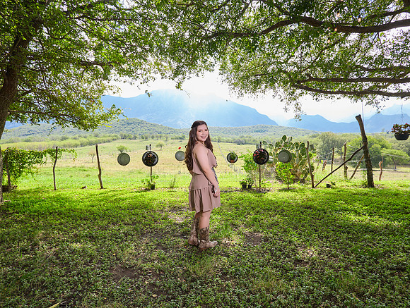 #12389 CLAUDIA CARDOZA_W8A8252