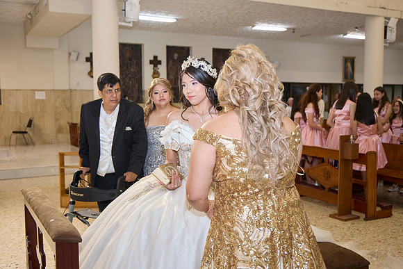 _ROB0398      31 MAYO 2024 -  913 LORENA MARTINEZ