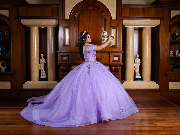 #8385 LAURA ANGELICA ORNELAS - 9702
