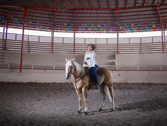 #1121 BRENDA JANETH LOCACION SESION DE SENDERO JENNY_W8A6644