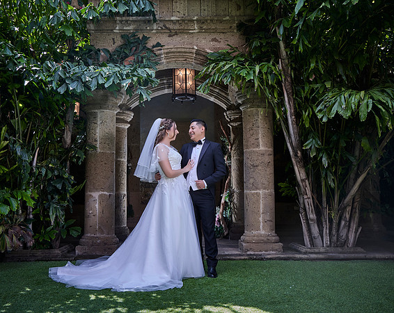 27 SEP 25 #12181 ANETTE VALERIA WALLE CASTRO BODA JENNY_W8A1888