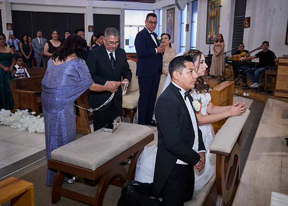 27 SEP 25 #12181 ANETTE VALERIA WALLE CASTRO BODA JENNY_W8A2308