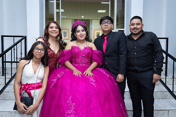 30 SEP 25 #8324 LORENA ALVARADO _CTR0319