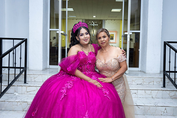 30 SEP 25 #8324 LORENA ALVARADO _CTR0327