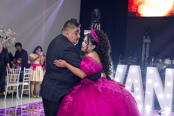 30 SEP 25 #8324 LORENA ALVARADO _CTR0450