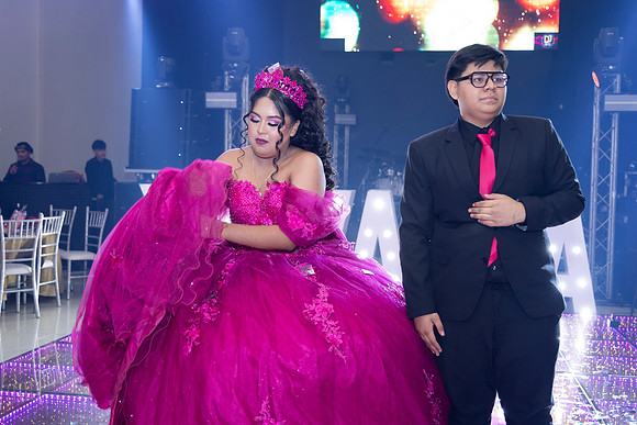 30 SEP 25 #8324 LORENA ALVARADO _CTR0486