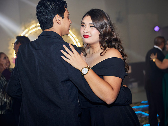24 -10.- 2025-# -2556-._AZ_4361