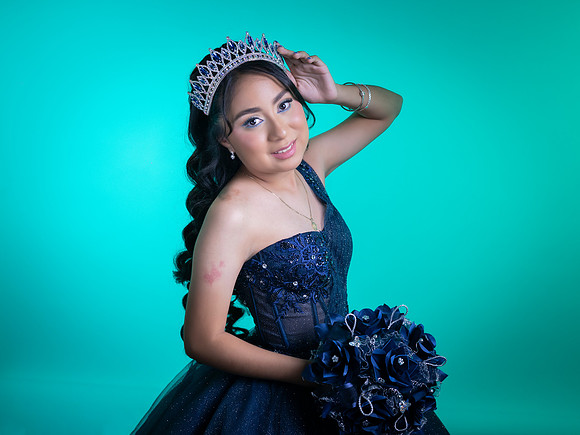 08 11 25 #4169 JUDITH MARTINEZ - 1666