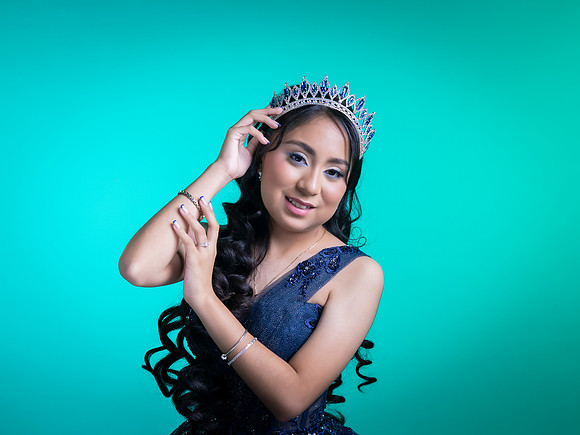 08 11 25 #4169 JUDITH MARTINEZ - 1647