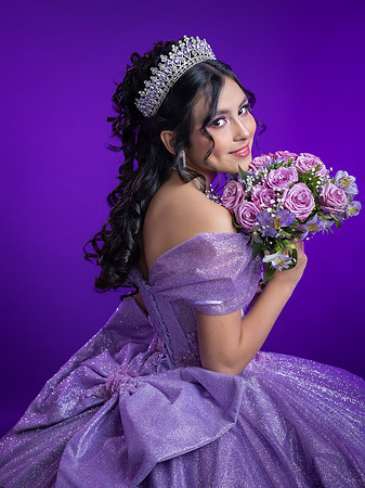 #8328 ESMERALDA AGUIRRE - 0038