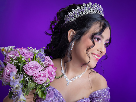 #8328 ESMERALDA AGUIRRE - 0041