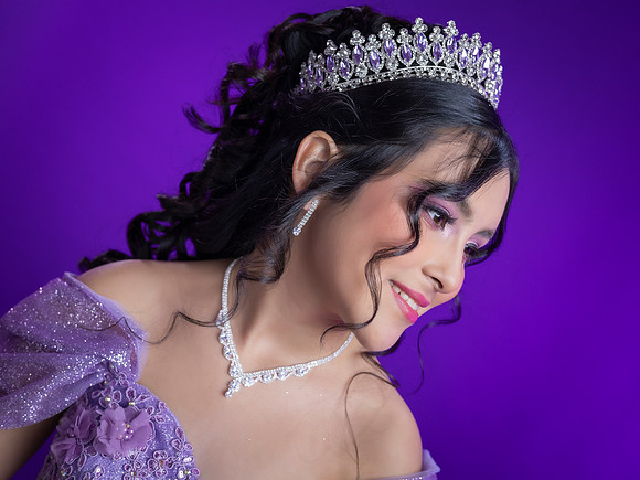 #8328 ESMERALDA AGUIRRE - 0042