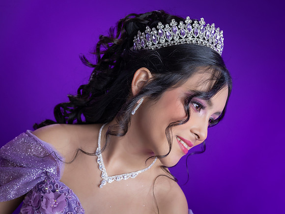 #8328 ESMERALDA AGUIRRE - 0043