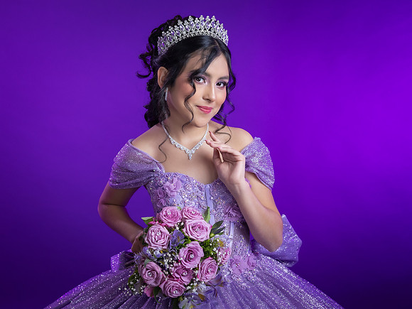 #8328 ESMERALDA AGUIRRE - 0051