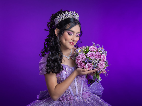 #8328 ESMERALDA AGUIRRE - 0056
