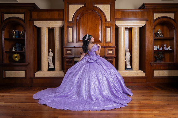 #8328 ESMERALDA AGUIRRE - 0001