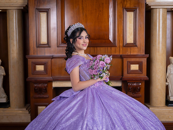 #8328 ESMERALDA AGUIRRE - 0011