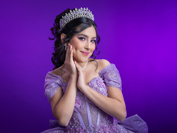 #8328 ESMERALDA AGUIRRE - 0016