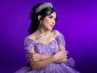 #8328 ESMERALDA AGUIRRE - 0019