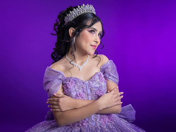 #8328 ESMERALDA AGUIRRE - 0019