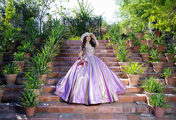 14-04-25 #8208 ERIKA PATRICIA BRIONES _CTR1661