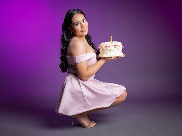 22 12 25 #5899 MARIA GPE PEREZ - 2302
