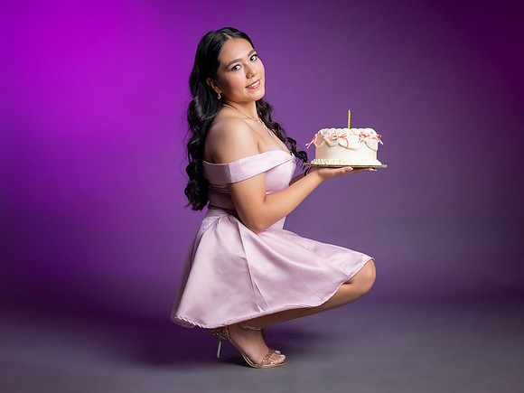 22 12 25 #5899 MARIA GPE PEREZ - 2300