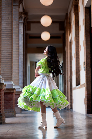#8475 ADRIANA VARGAS_CASUAL_ESCUELA DE MUSICA_CRIZ-1504