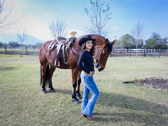 22 01 26 #8176 IRIS NANCY RDZ - 6272