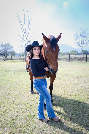 22 01 26 #8176 IRIS NANCY RDZ - 6277