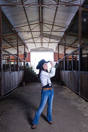 22 01 26 #8176 IRIS NANCY RDZ - 6234