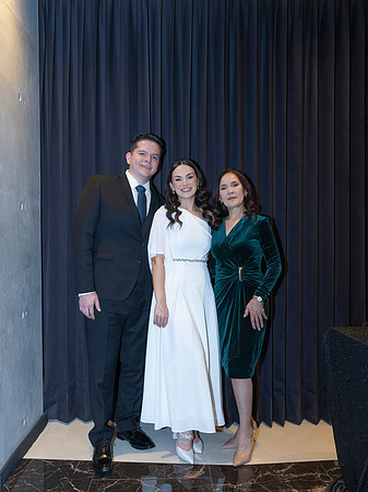 30 12 25 #8439 KARLA CORTES - 3734
