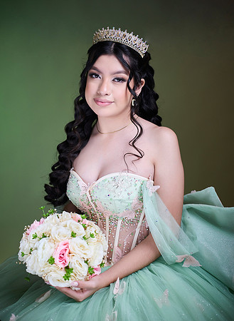 #8475 ADRIANA VARGAS _JEN2961