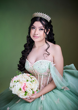 #8475 ADRIANA VARGAS _JEN2962