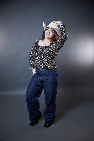 # 8391 TAMMY HERNANDEZ PAQ. SWEET LOC. RUFINO JENNY_BRY0898