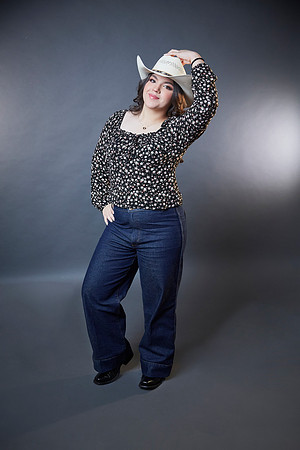 # 8391 TAMMY HERNANDEZ PAQ. SWEET LOC. RUFINO JENNY_BRY0897