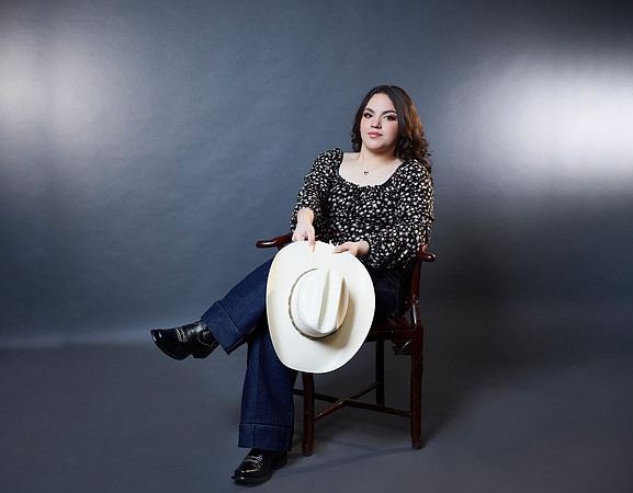 # 8391 TAMMY HERNANDEZ PAQ. SWEET LOC. RUFINO JENNY_BRY0934