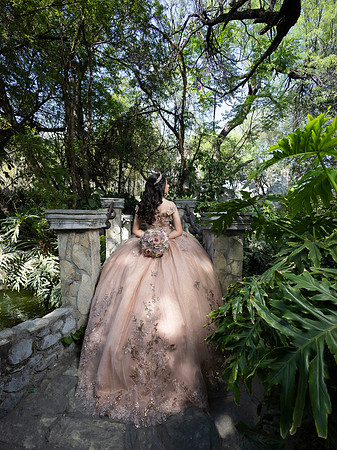 #8246 ADRIANA CASTRO - 4914