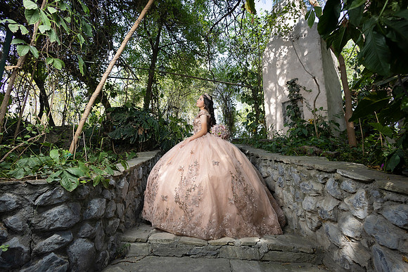 #8246 ADRIANA CASTRO - 4933