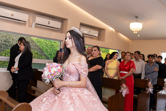 28 MZO 26 #8445 VALERIA VLQZ_Y3A0103